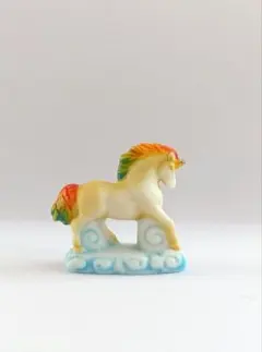 ◈フェーブ37◈　ユニコーン（淡いイエロー）