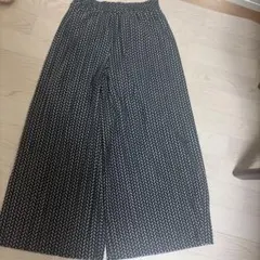 しまむらプリーツパンツ