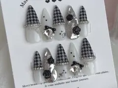 【現品商品】ネイルチップ ワンホン 量産型 スナ系 千鳥柄 フレンチガーリー
