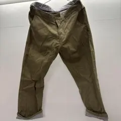 ベージュチノパン バックポケット付きのサムネイル