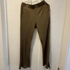 ⭐︎ユニクロ⭐︎キッズ⭐︎リブ編みオリーブ⭐︎ロングパンツ⭐︎140cm⭐︎
