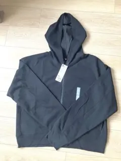新品！GU ジーユー　UVカットフルジップパーカー ブラック　XXL