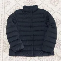 美品　ユニクロ ウルトラライトダウンジャケット　袋付き 軽量 コンパクト