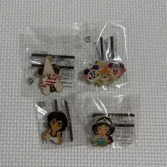 ディズニーピンバッジ 4個セット