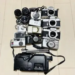 ジャンク品】レトロ フィルムカメラ 10台まとめ - メルカリ