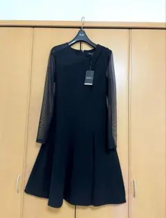 新品DKNYダナキャランニューヨーク　ワンピース　ブラックフォーマルにも