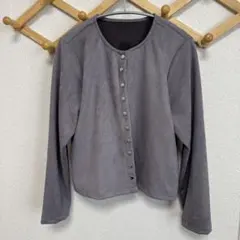 グレー ノーカラーアウター