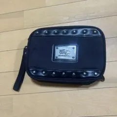 Felisi フェリージ プルーム・スクエアポーチ 黒 Felisi フェリージ プルーム・スクエアポーチ 黒 - メルカリ