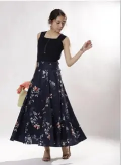 ⭐︎タグ付き⭐︎JUSGLITTY プリントドッキングワンピース 新品・タグ付き】JUSGLITTY プリントドッキングワンピース - メルカリ