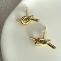 Item thumbnail for item 5c938e96-c46b-4c8c-81a5-2081eac846a2