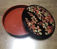 【☆未使用品　和風柄の寿司桶 蓋付き】
