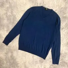 『UNIQLO』ユニクロ　エクストラファインＶネックセーター　長袖ニット　青　L