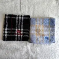 BURBERRY　タオルハンカチ　ネイビー　水色のサムネイル