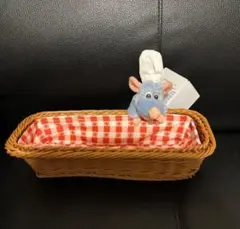 新品タグ付き☆レミーのおいしいレストラン♡カトラリーケース - メルカリ