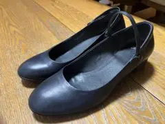 カンペール 黒 ストラップ ヒールパンプス 39のサムネイル