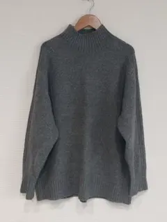【美品】ハイネック ニットセーター 長袖　グレー　Mサイズ