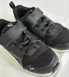 PUMA キッズ スニーカー ブラック ベルクロのサムネイル