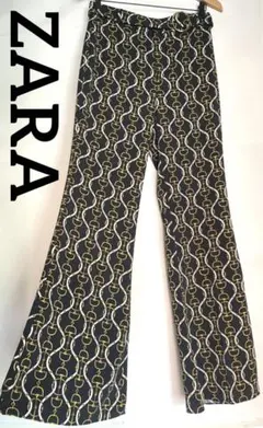 ZARA ザラ チェーン柄 フレアパンツ レディース