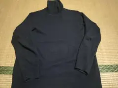 UNIQLOカシミアネイビー タートルネック セーター サイズL