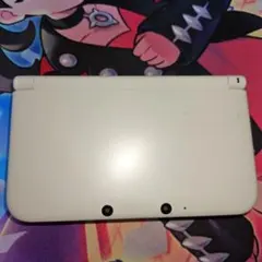 ニンテンドー3DS LL ホワイト 本体 充電器付き