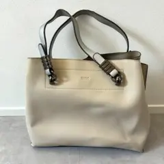 nano ハンドバッグ レザー 内ポケット付き まちあり シンプル ロゴ入り