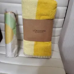 ロクシタン　リバーシブル バスタオル & 　ミモザ柄晴雨兼用折り畳みアンブレラ