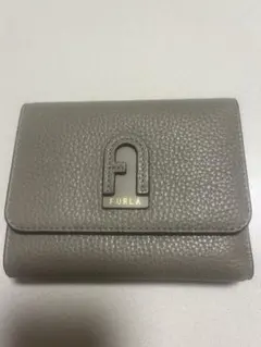 FURLA 三つ折り財布 グレーのサムネイル