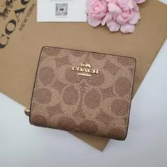新商品　COACH　コーチ　折り財布　スナップウォレット　正規品のサムネイル