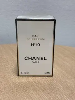 新品未使用 シャネル N°19 プードレ 50ml 香水 - メルカリ