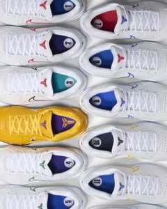 コービープロトロ4 ドラフトパック NIKE KOBE 4 PROTRO 4のサムネイル