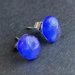 レジンピアス ハンドメイド ブルー系 タンザナイト風