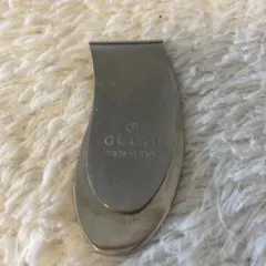 【美品】GUCCI グッチ マネークリップ シルバー ロゴ刻印 イタリア製のサムネイル