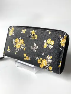 【美品】COACH プレーリー プリント PVC  ジップアラウンド長財布