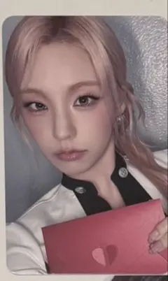 2026年最新】itzy イェジ トレカの人気アイテム - メルカリ