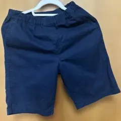 ユニクロ　ネイビー ハーフパンツ 150サイズ バックポケット付き