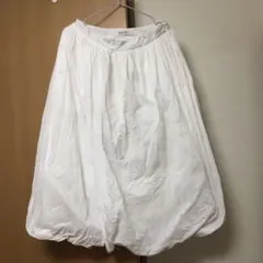 ホワイト バルーンスカート