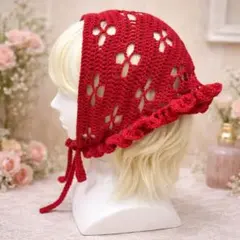 赤のフリルバブーシュカ＊花模様の透かし編み｜付け襟としても使用可能　ヘッドドレス