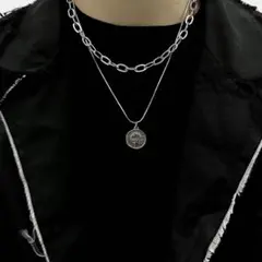 シルバー色 二重チェーン ネックレス