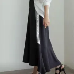 美品　エイミーロウ　サイドラインボンディング　マーメイドロングスカート　ラメ　黒