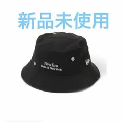 NEW ERA バケットハット ブラック 刺繍入りのサムネイル