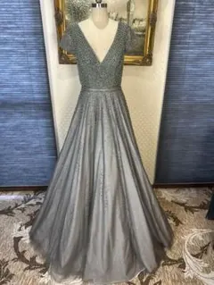 JOVANI ☆ビーズ刺繍 グレー フレアドレス Vネック