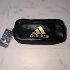 adidas 黒い筆箱 ゴールドロゴ付きのサムネイル