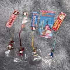 2011年製　ハローキティ Hello Kitty アクセサリーストラップ 4個 2011年製 ハローキティ Hello Kitty アクセサリーストラップ 4個