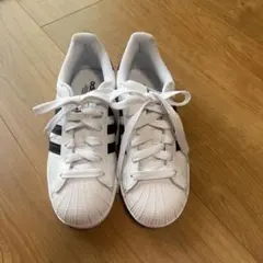 adidas スーパースター　23センチ