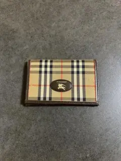 Burberry 名刺入れ ベージュ・ブラック・レッド