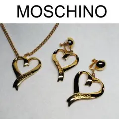 モスキーノ　オープンハートイヤリング　ゴールド　MOSCHINO　アクセサリー