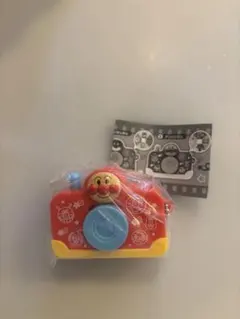 ★新品★カシャカシャ！みえるよ！アンパンマン ガチャガチャ