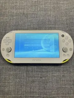 PS Vita PCH-2000 ライムグリーン本体