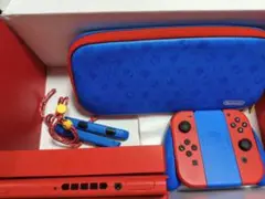 Nintendo Switch 本体 赤と青 キャリングケース付き