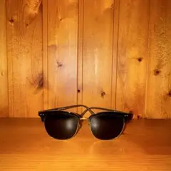 カラーサングラス